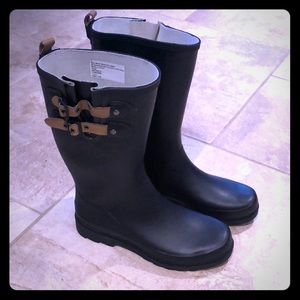 Women’s Rain Boots with Buckle - Size 8